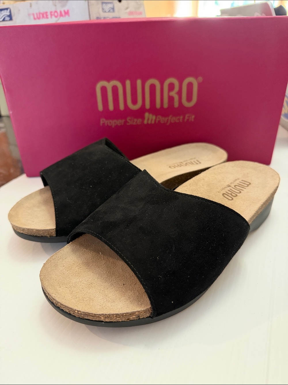 Munro Black Suede Slide Mules size 9WW